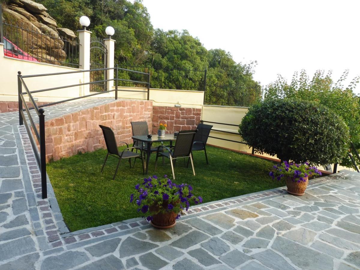Helianthos Villa - Apartment No1 PalaiónTsiflíkion Exteriör bild