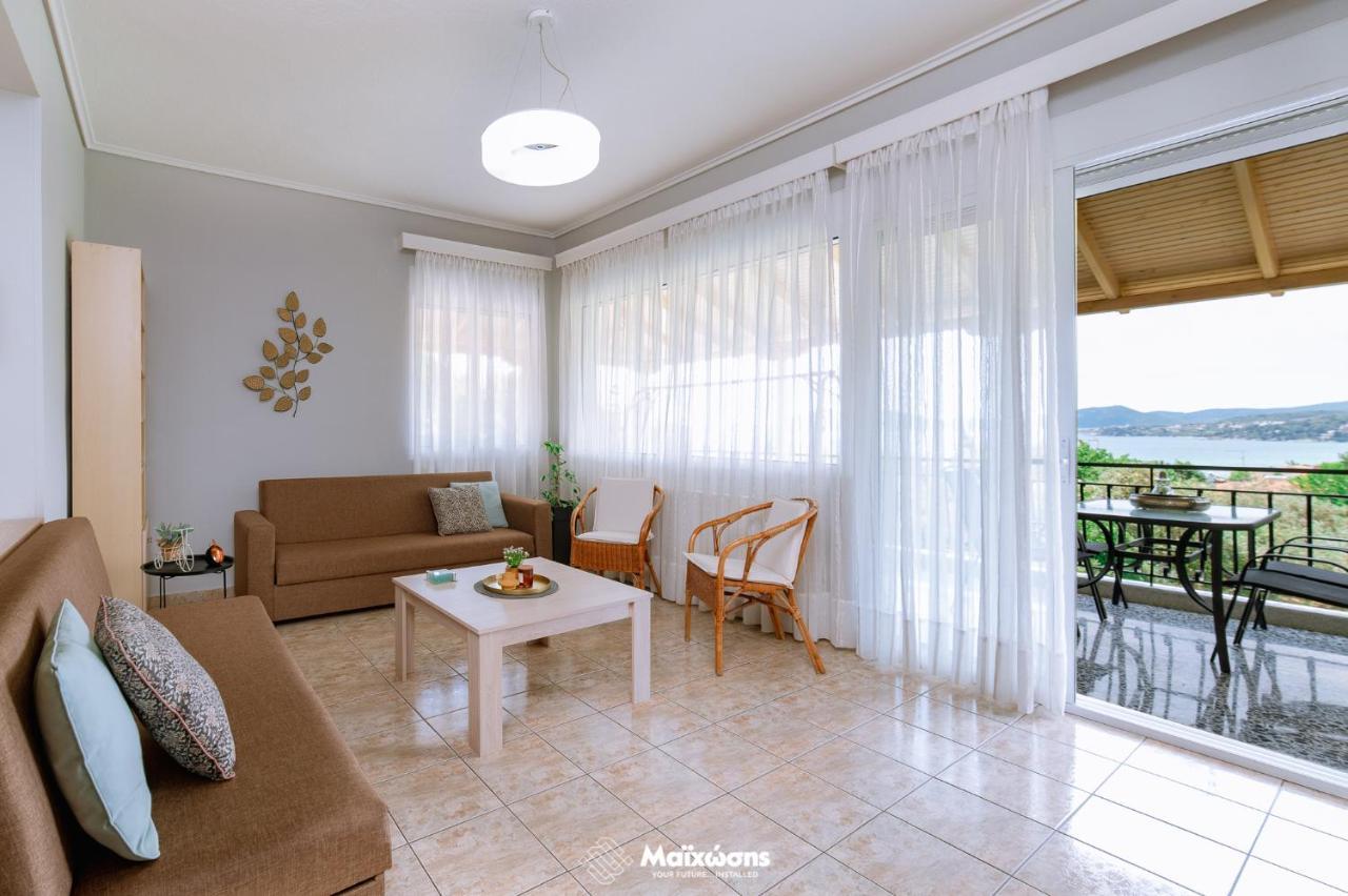 Helianthos Villa - Apartment No1 PalaiónTsiflíkion Exteriör bild